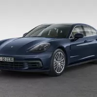 Nová Panamera je větší, hezčí a má dvě turba pro každého