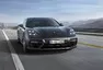 Nová Panamera je větší, hezčí a má dvě turba pro každého