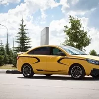 Lada Vesta Sport přináší mocných 150 koní a spojler