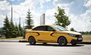 Novinky: Lada Vesta Sport přináší mocných 150 koní a spojler