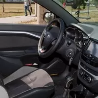 Lada Vesta Sport přináší mocných 150 koní a spojler