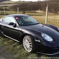 Autíčkář na lovu: Hračky pro trackday