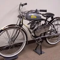 Rebelská auta a motorky Jamese Deana