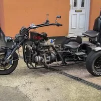 Anglická odysea aneb jak se kupuje speciál na PlechCup