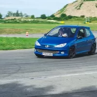 Anglická odysea aneb jak se kupuje speciál na PlechCup