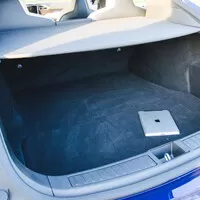 Tesla Model S 85D: Budoucnost nebo slepá ulička?
