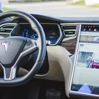 Tesla Model S 85D: Budoucnost nebo slepá ulička?