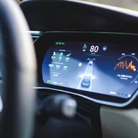 Tesla Model S 85D: Budoucnost nebo slepá ulička?