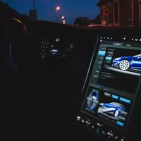 Tesla Model S 85D: Budoucnost nebo slepá ulička?