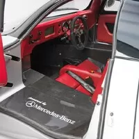 Lotec C1000: Karetní hrdina
