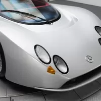 Lotec C1000: Karetní hrdina