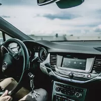 Opel Astra 1.0 Turbo: Komisní automobil