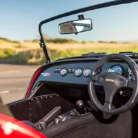 Caterham Seven 310: ideální střed?