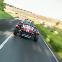Caterham Seven 310: ideální střed?