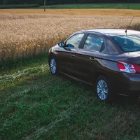 Peugeot 301: Zápisky z cest