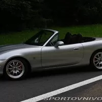 Autíčkář na lovu 02/2014: Další JDM dvojka z tuzemských garáží...