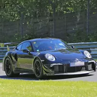Testování nového Porsche 911 GT2 RS je v plném proudu