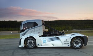 Novinky: Železný rytíř od Volva je nejrychlejší tahač na světě