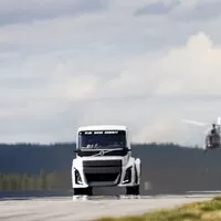 Železný rytíř od Volva je nejrychlejší tahač na světě