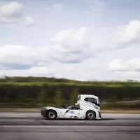 Železný rytíř od Volva je nejrychlejší tahač na světě