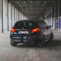 Peugeot 308 GTI: Zahoďte tradice!