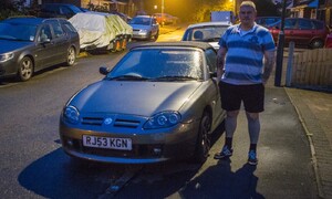 Autíčkář na cestách: Anglická odysea II aneb tři lidi ve dvoumístném roadsteru