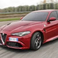Alfa Romeo Giulia uzmula zpátky rekord Ringu
