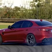 Alfa Romeo Giulia uzmula zpátky rekord Ringu