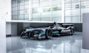 Novinky: První závodní monopost od Jaguaru po dvanácti letech je elektromobil