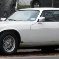 Auto jako investice, aneb jak si koupit hračku a neprodělat na tom