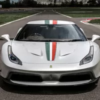10 sériových aut s nejtočivějšími motory