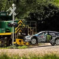 Devátá Gymkhana Kena Blocka je zase o něco Gymkhanovitější
