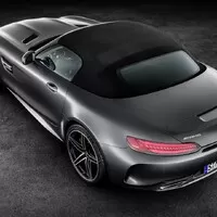Mercedes-AMG GT nyní i jako otevřený roadster