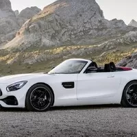 Mercedes-AMG GT nyní i jako otevřený roadster