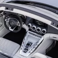 Mercedes-AMG GT nyní i jako otevřený roadster