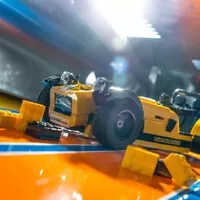 Lego uvádí další autový model – tentokrát Caterham 620R