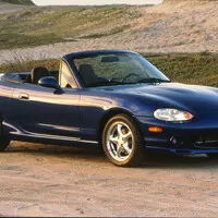 MX-5 slaví čtvrtstoletí!
