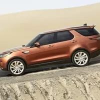 Nový Land Rover Discovery zahazuje ocelový rám