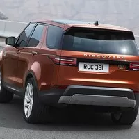 Nový Land Rover Discovery zahazuje ocelový rám