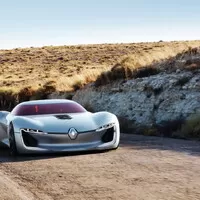 Renault Trezor vypadá skvěle, víc ale nečekejte