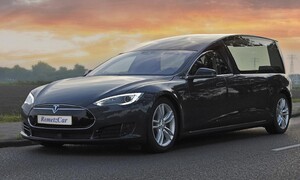 Autíčkář futurista, Novinky: Holandská společnost nabízí funebráckou Teslu