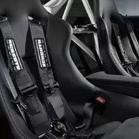 BMW M4 DTM Champion Edition není jen o pozlátku a samolepkách