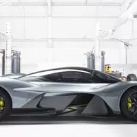 Neuvěřitelný přítlak Aston Martinu AM-RB 001
