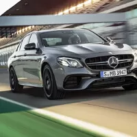 Vrcholné AMG E63 přichází s novým driftovacím módem