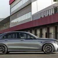 Vrcholné AMG E63 přichází s novým driftovacím módem
