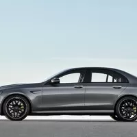 Vrcholné AMG E63 přichází s novým driftovacím módem