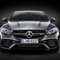 Vrcholné AMG E63 přichází s novým driftovacím módem