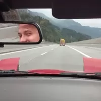 Do Říma s Rudou Potvorou, část první