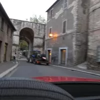 Do Říma s Rudou Potvorou, část první