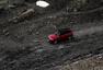 Auto pokořilo nejšílenější lyžařský sjezd na světě